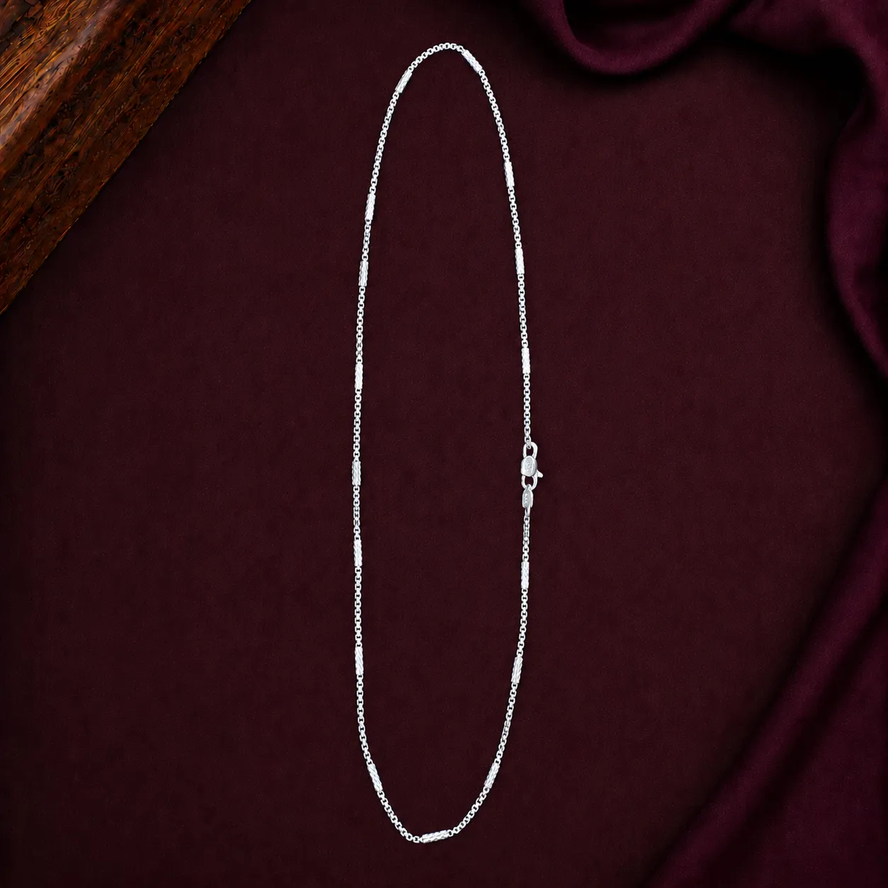 Plain Fancy Chain