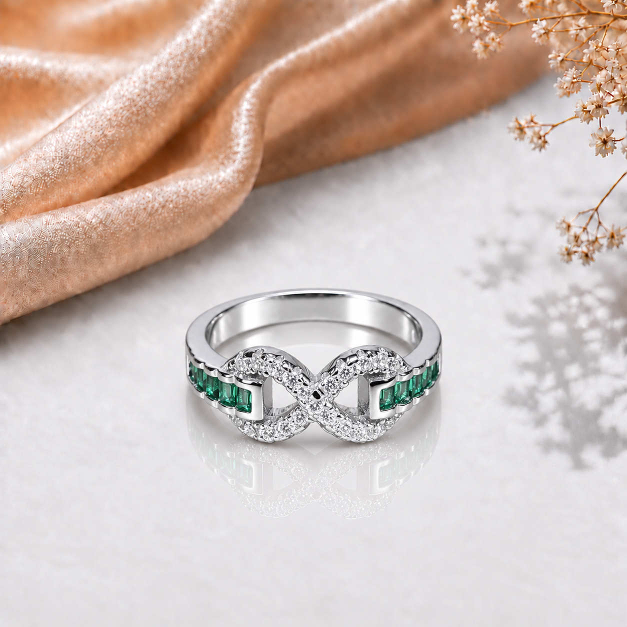 Green Royal Ring